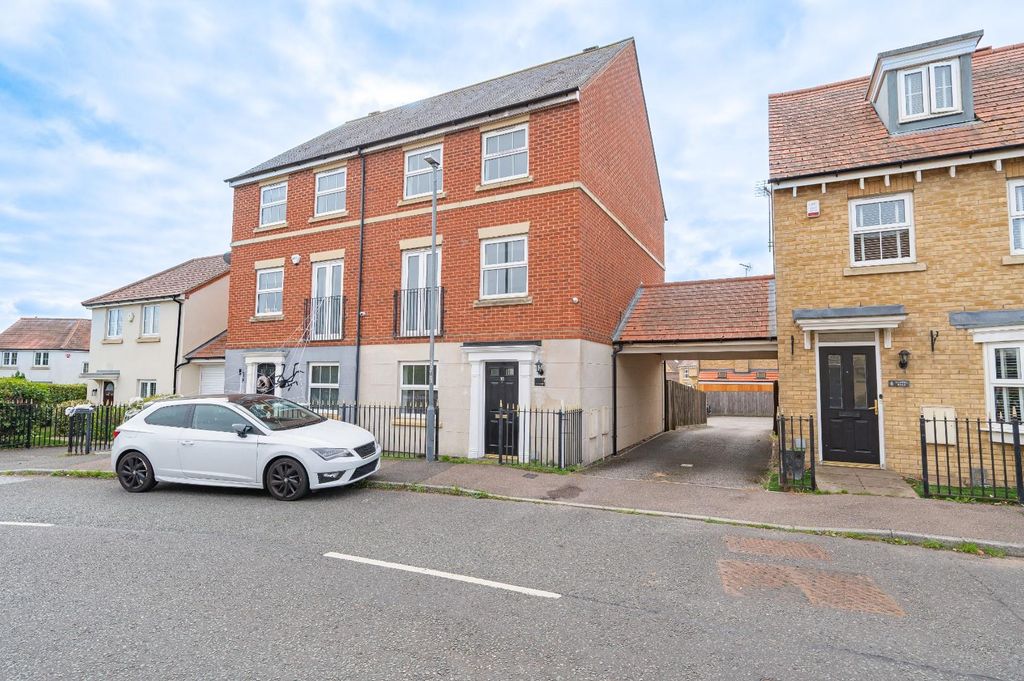 Property photo 1 of 18 Front Elevation