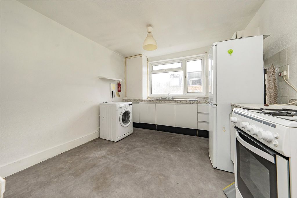 Property photo 3 of 10 Picture No. 22