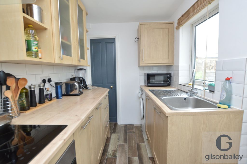 Property photo 3 of 7 Dsc_1101