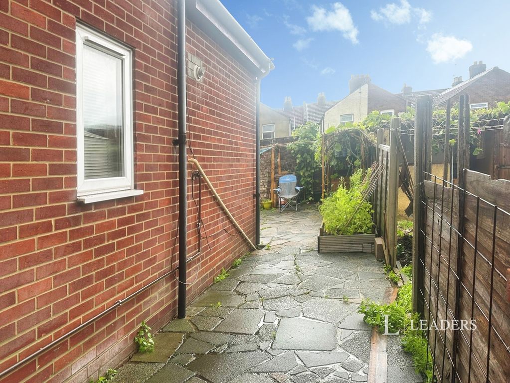Property photo 2 of 8 Pbox-Img.Jpg