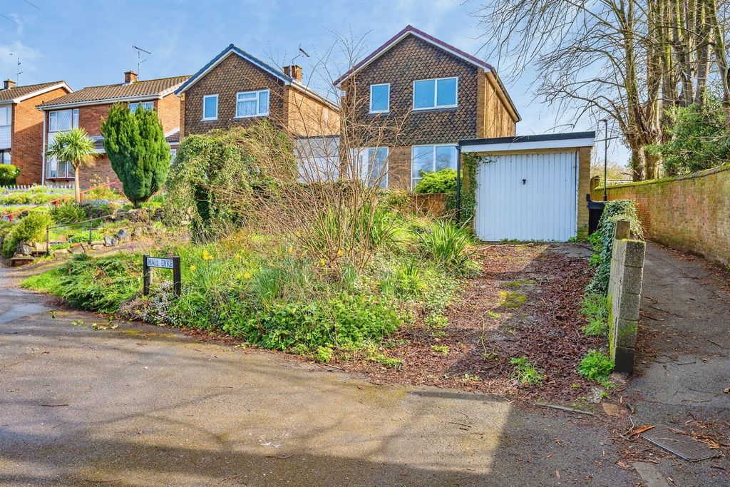 Property photo 1 of 19