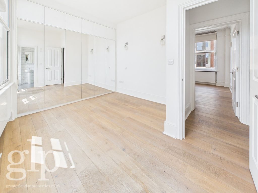 Property photo 3 of 27 976995