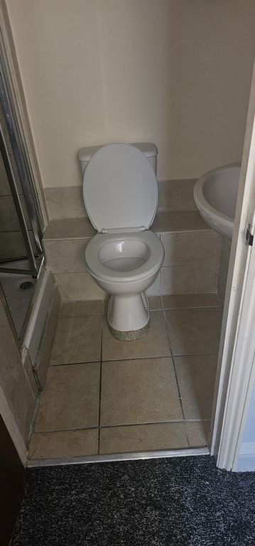 Property photo 1 of 4