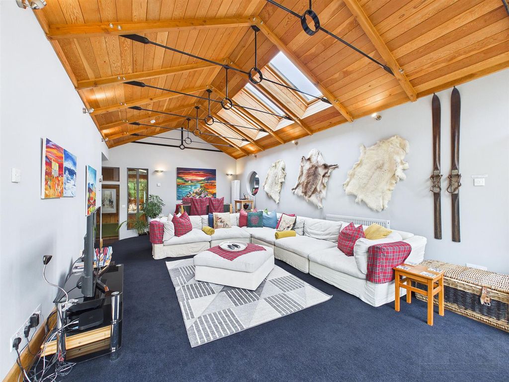 Property photo 3 of 47 River House Recoloured-19.Jpg