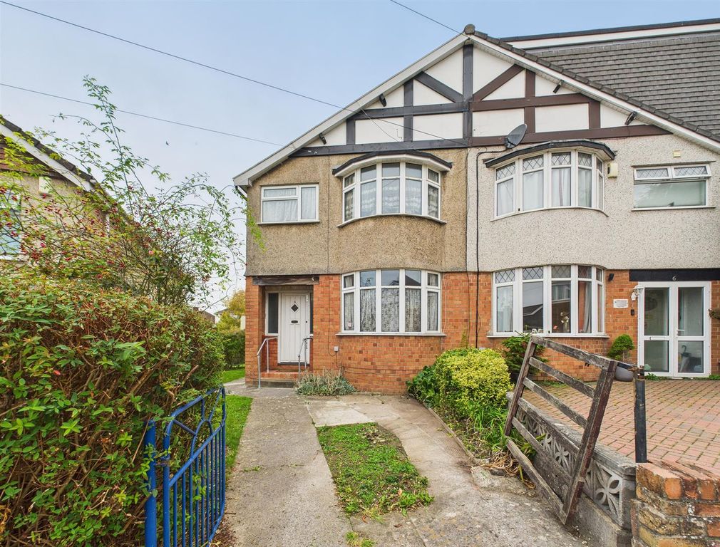 Property photo 1 of 22 1 - Semi-Detached House For Auction, Knowle.Jpg