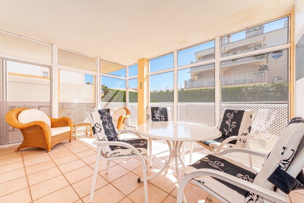 Property photo 3 of 20 Enclosed Terrace