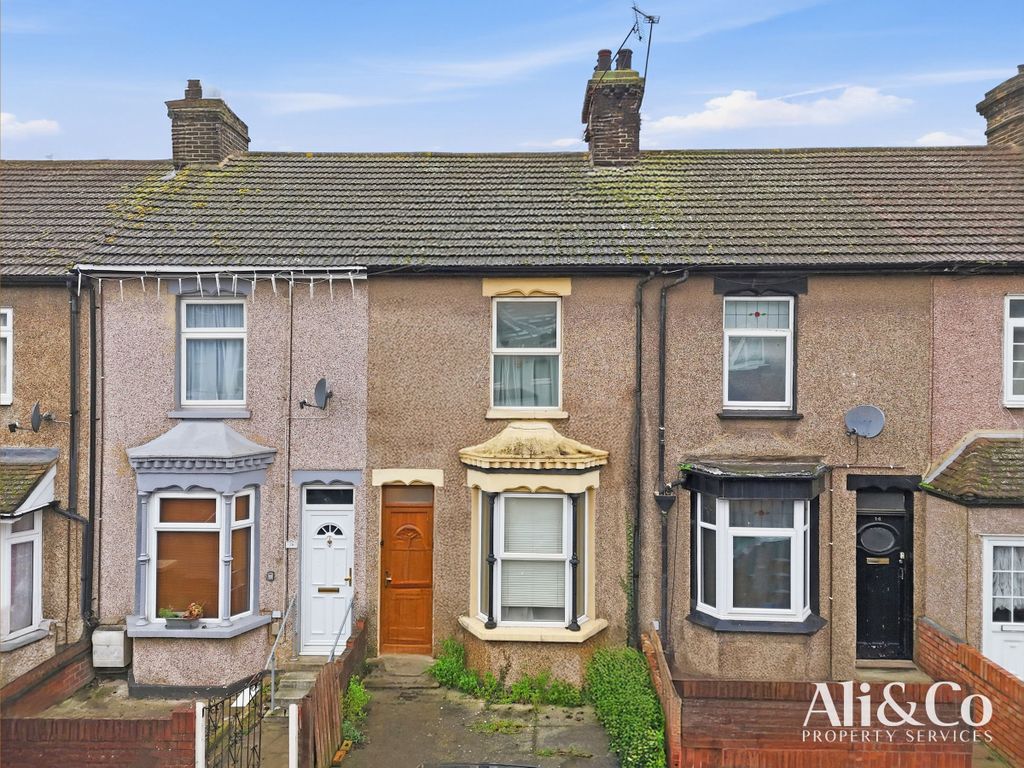 Property photo 1 of 17