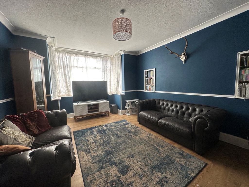 Property photo 2 of 12 Picture No. 08