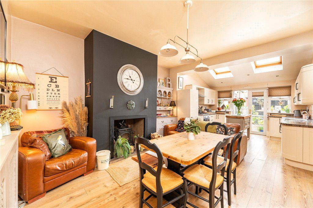 Property photo 2 of 27 Kitchen Diner