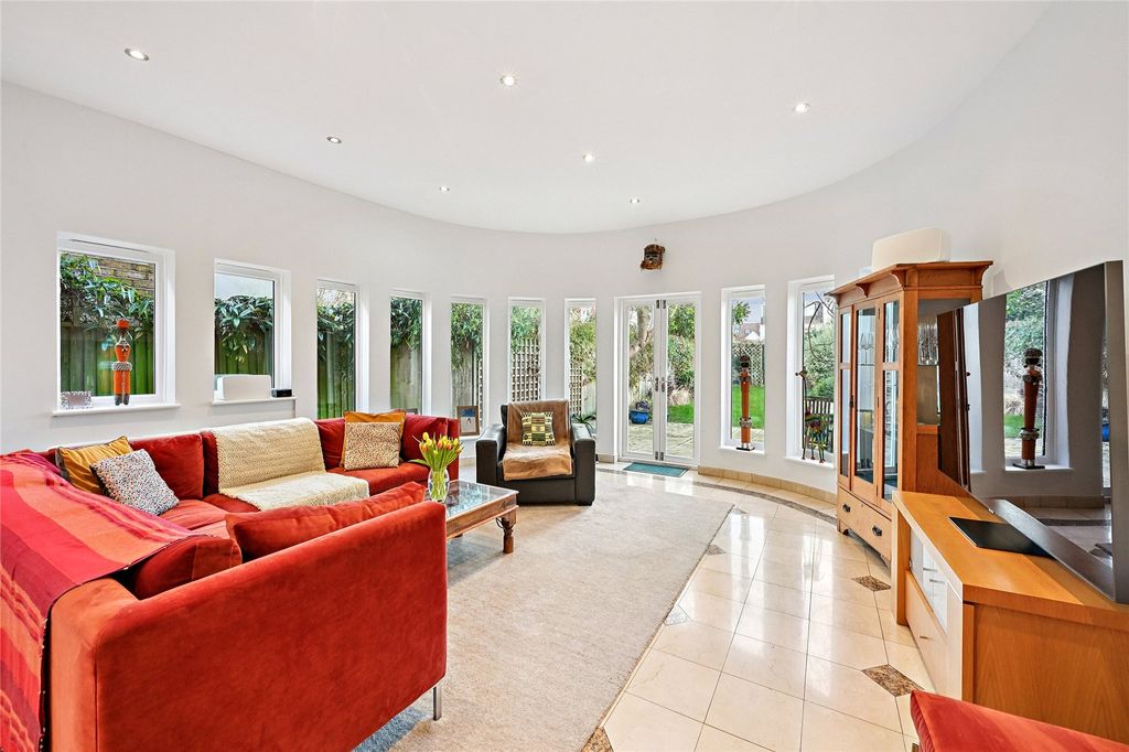 Property photo 2 of 15 Family Room