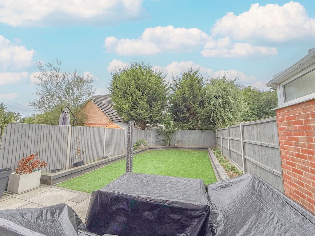 Property photo 3 of 18 3844956