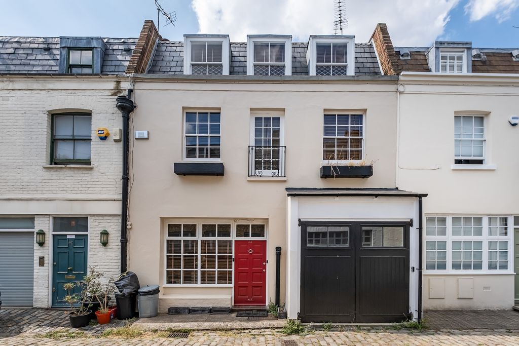 Property photo 2 of 20 Eccleston-Square-...