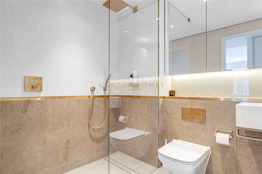 Property photo 3 of 25 Picture No. 35