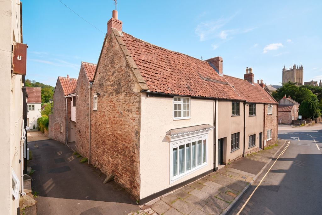 Property photo 1 of 22 5212852