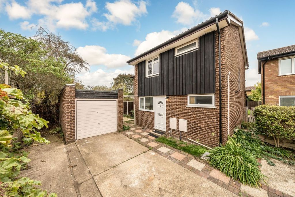 Property photo 1 of 10