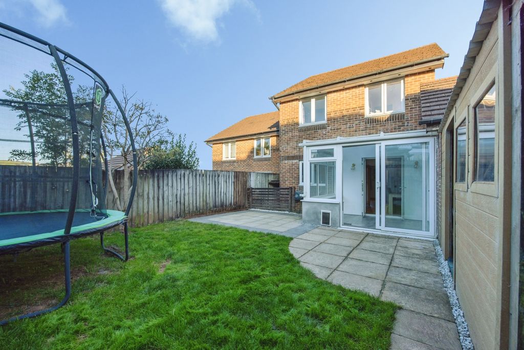 Property photo 3 of 18 Pbox-Img.Jpg