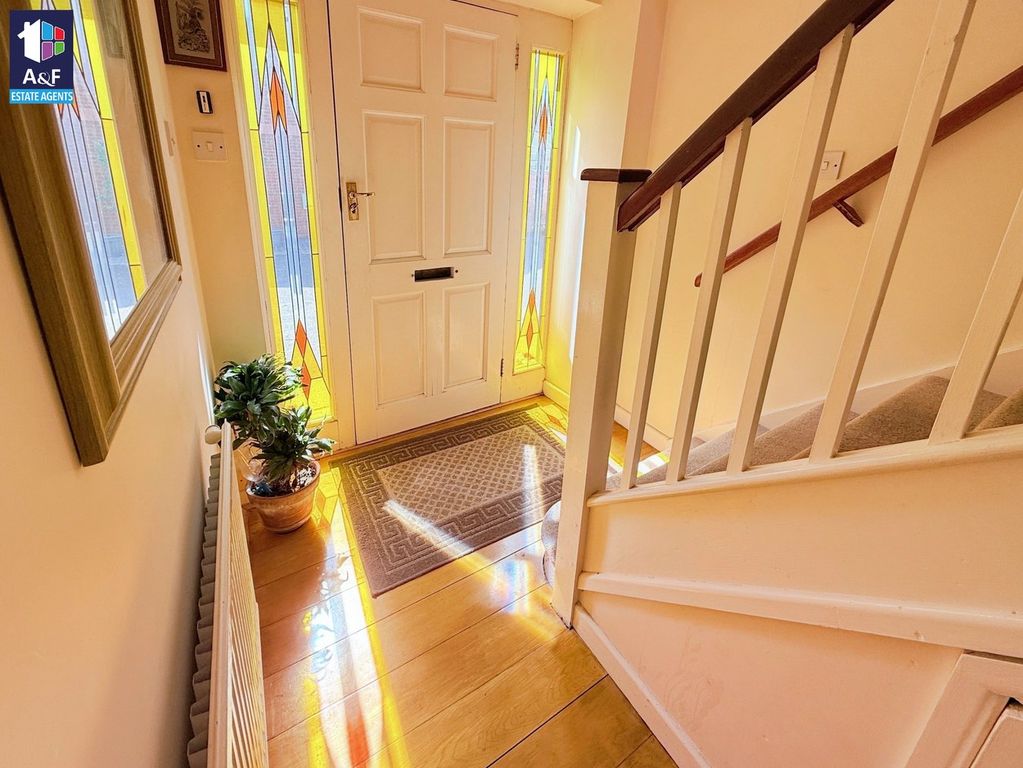 Property photo 2 of 23