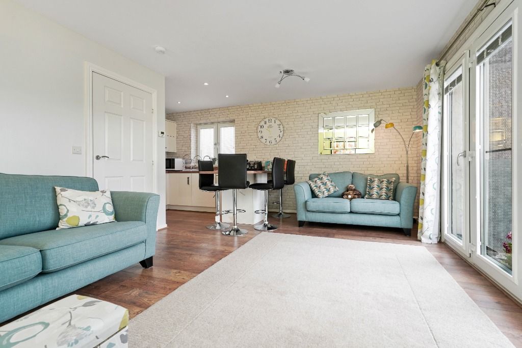 Property photo 3 of 18 Photo 3