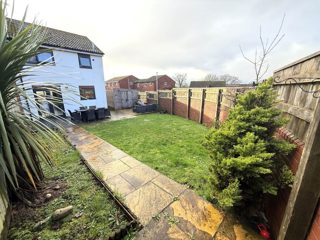 Property photo 3 of 14