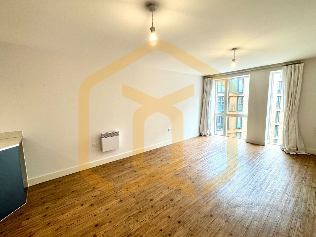 Property photo 1 of 11 Lounge