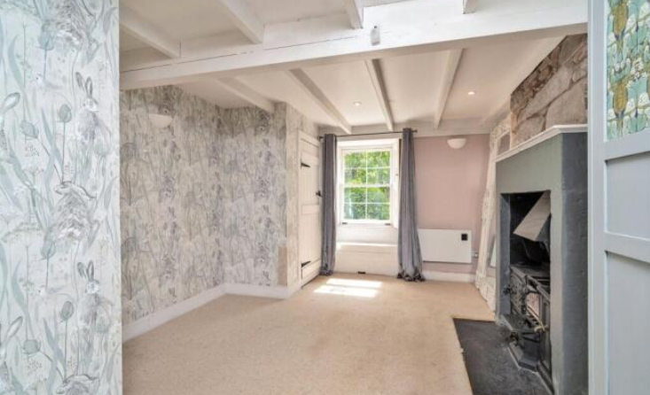 Property photo 2 of 30