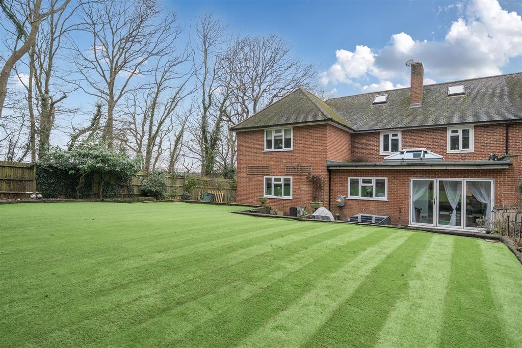 Property photo 1 of 20 1409313-18-698B792c0A08A.Jpg