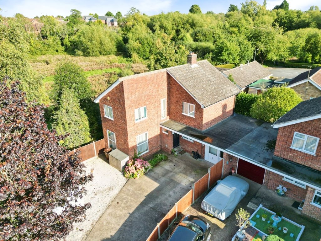 Property photo 2 of 39 4182792