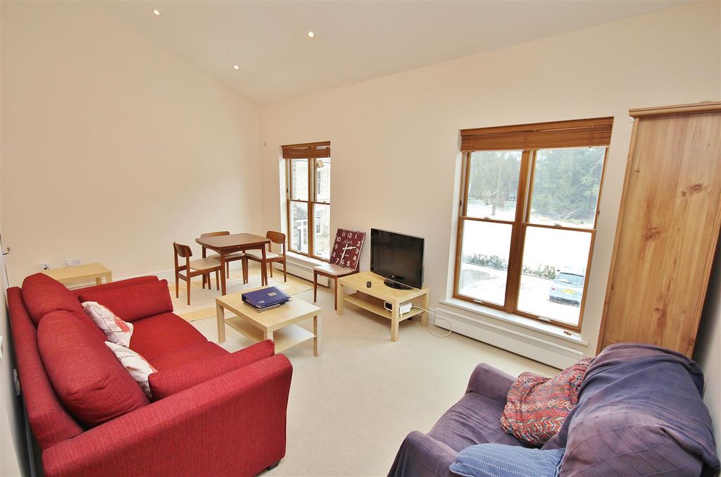 Property photo 3 of 12 7 The Elms, Houghton, Lounge 1.Jpg