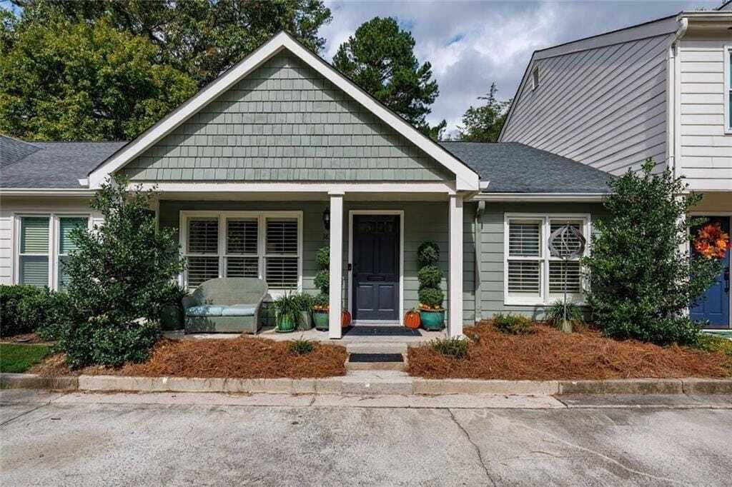 Property photo 1 of 31