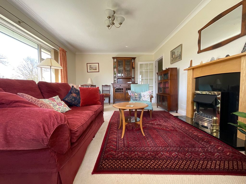 Additional image 5 of 2 bed flat for sale64-70 Hackness Road, Scarborough YO12
