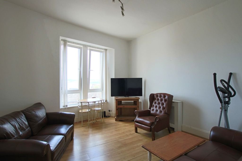 Property photo 2 of 6 Photo 2