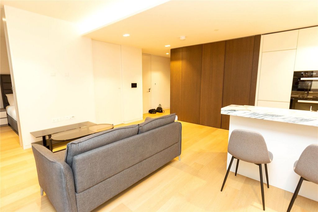 Property photo 3 of 13 Picture No. 16