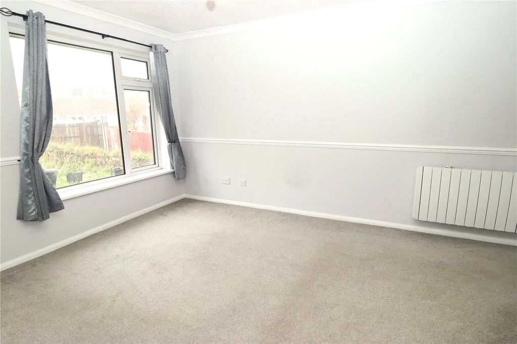 Property photo 2 of 11 Picture No. 01