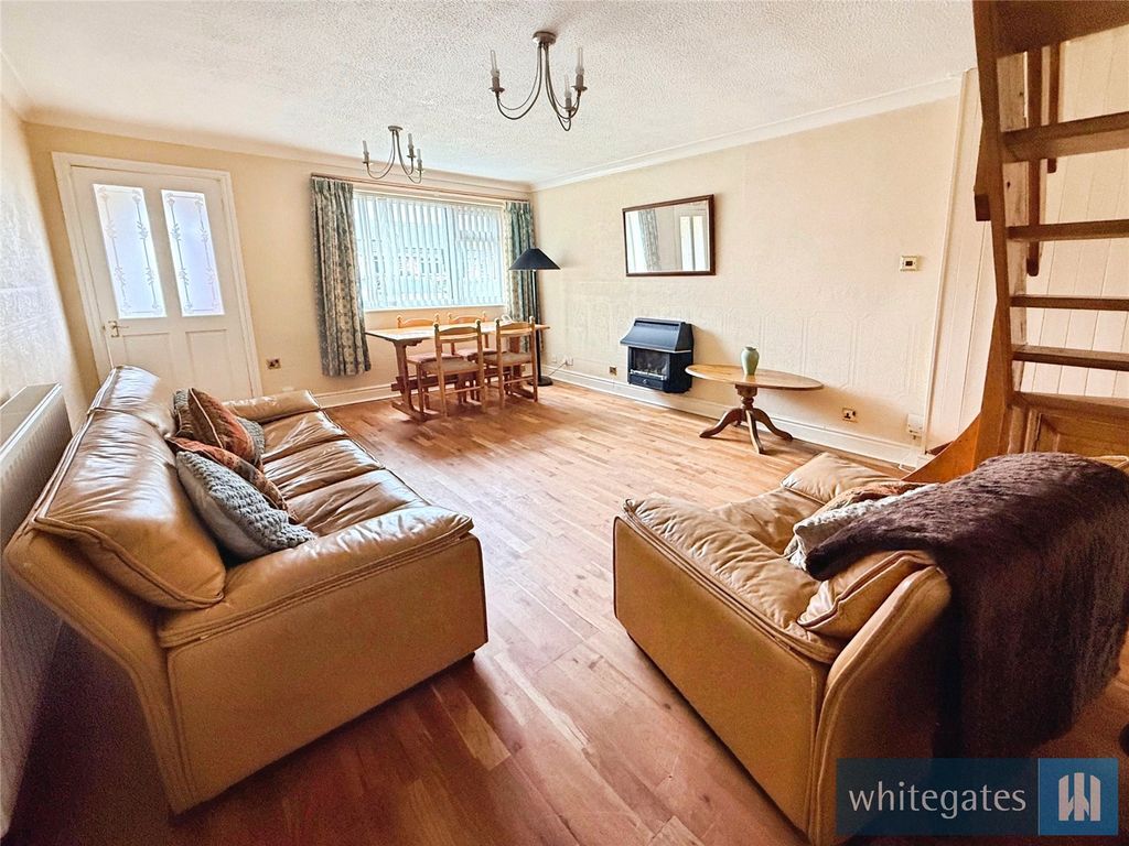 Property photo 2 of 15 Picture No. 03