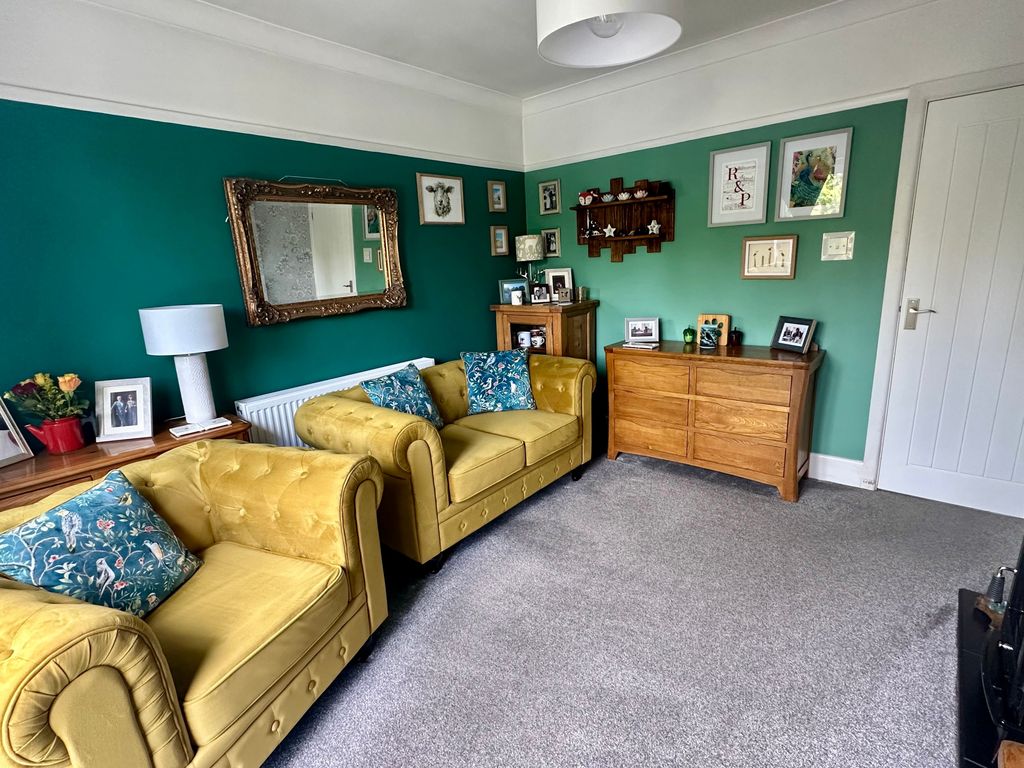 Property photo 3 of 18 Img_7298