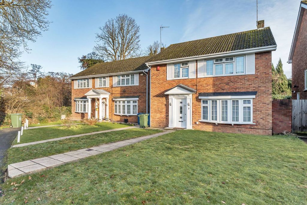 Property photo 2 of 16