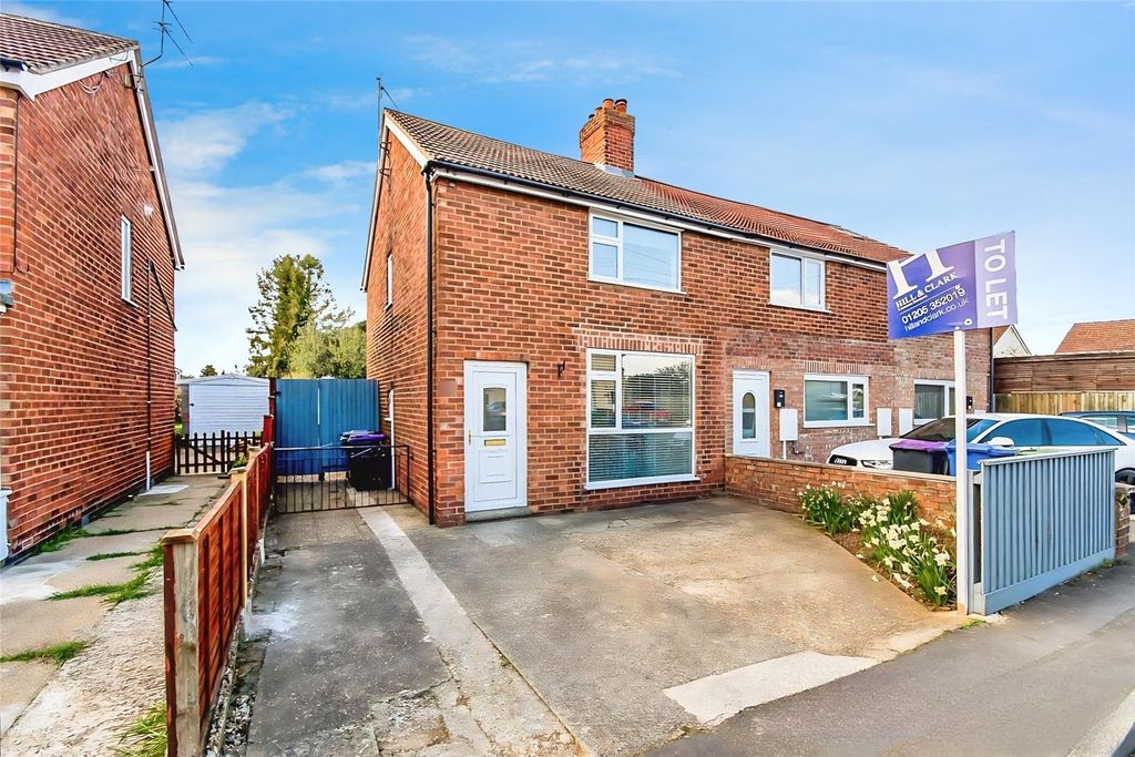 Property photo 2 of 12 Picture No. 26