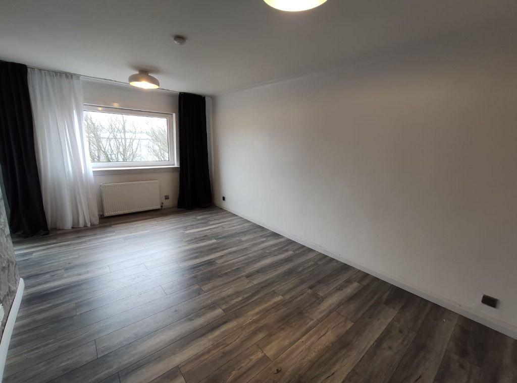 Property photo 2 of 11 Photo 2