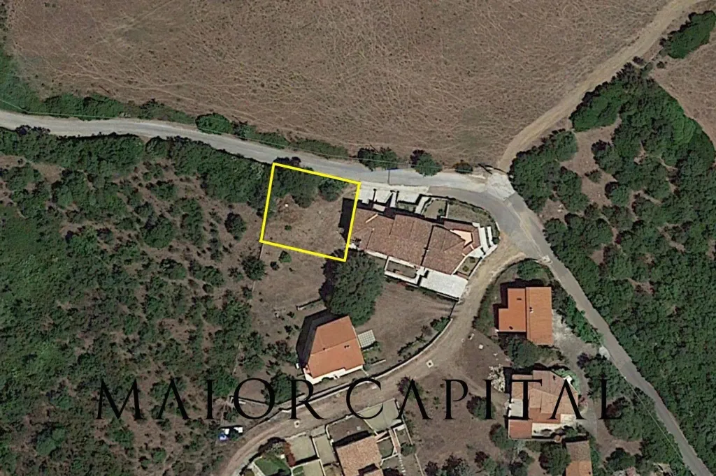 Property photo 1 of 3