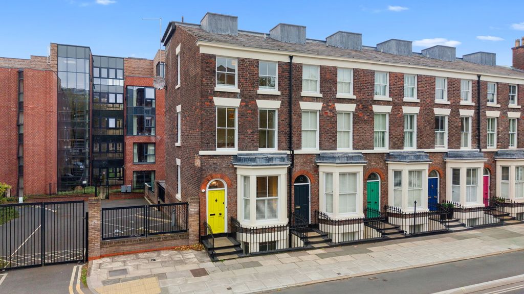 Property photo 1 of 59