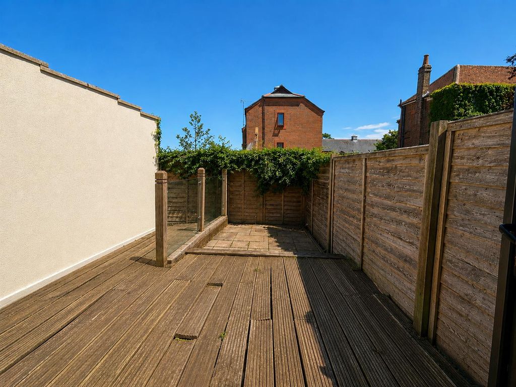 Property photo 3 of 13 1E1Ded46-Ef2c-458F-8769-d3537Ed805A6.Png