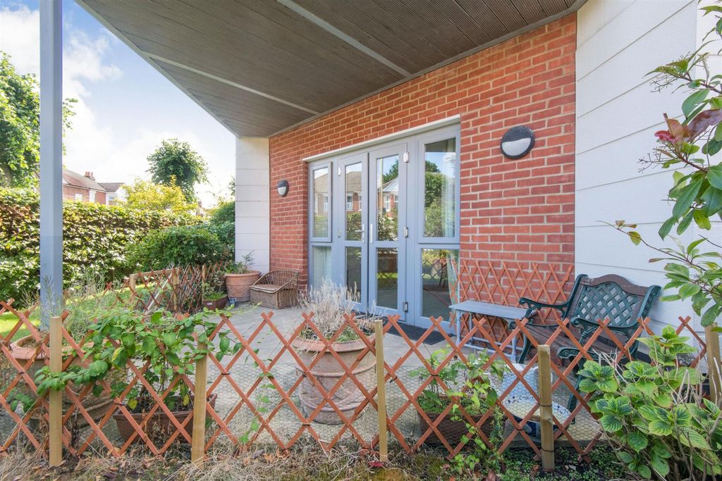 Property photo 1 of 21 72381B1E-E02B-ee11-9965-6045Bdf1E9B6.Jpg