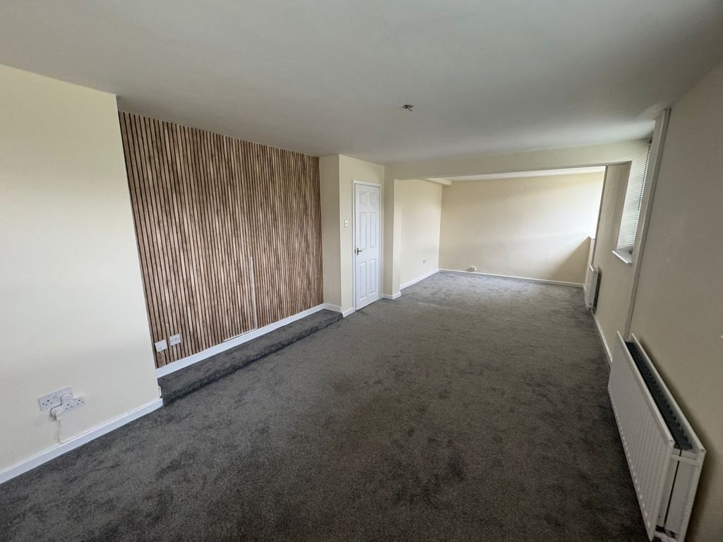 Property photo 2 of 9 Whatsapp Image 2026-04-14 At 16.30.16 (3)