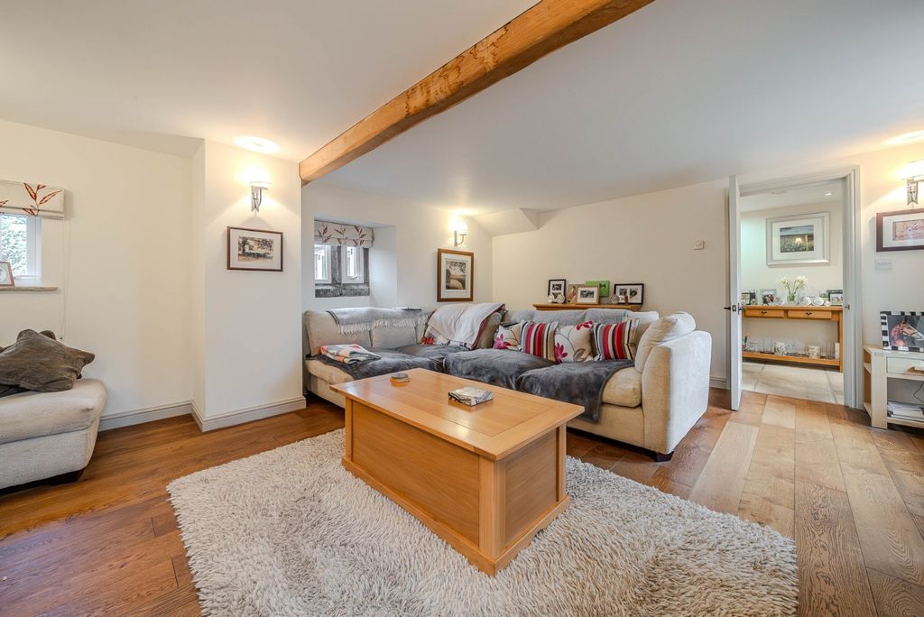 Property photo 3 of 25 Picture No. 08