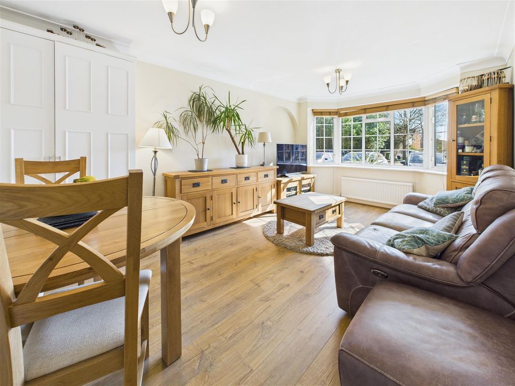 Property photo 3 of 15