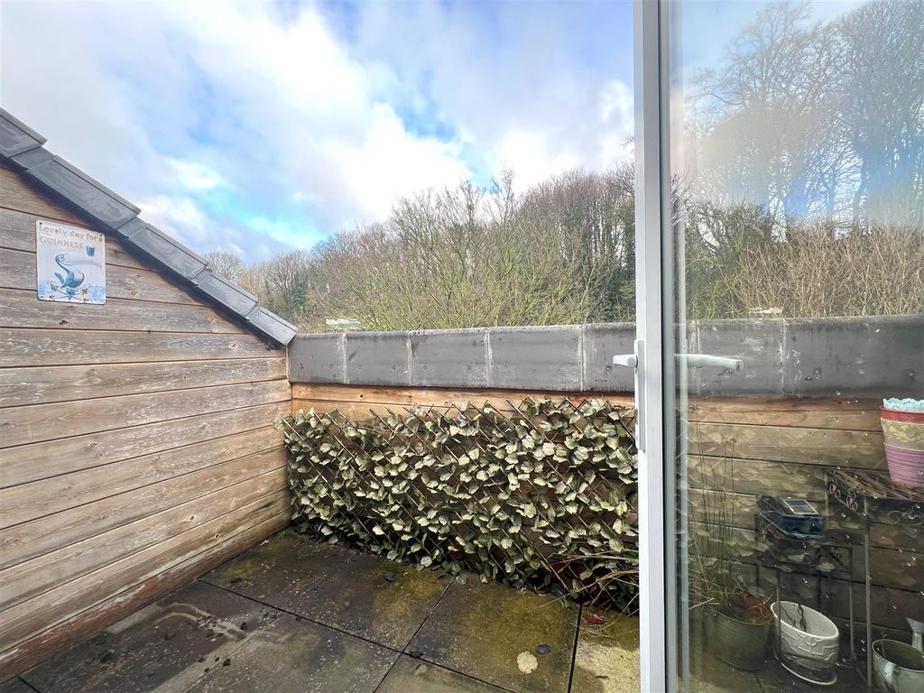 Property photo 2 of 15 Balcony