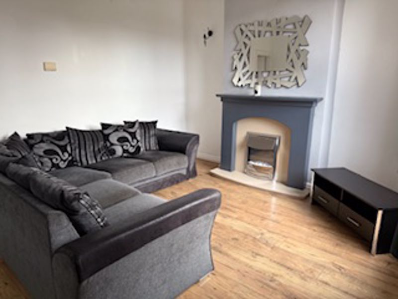 Property photo 2 of 8 Photo 7