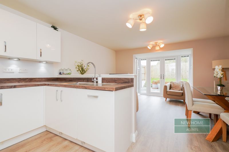 Property photo 3 of 27 Photo 7