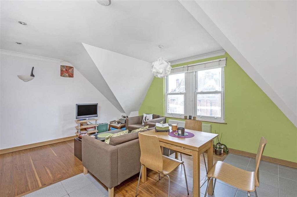 Property photo 2 of 7 Living Area