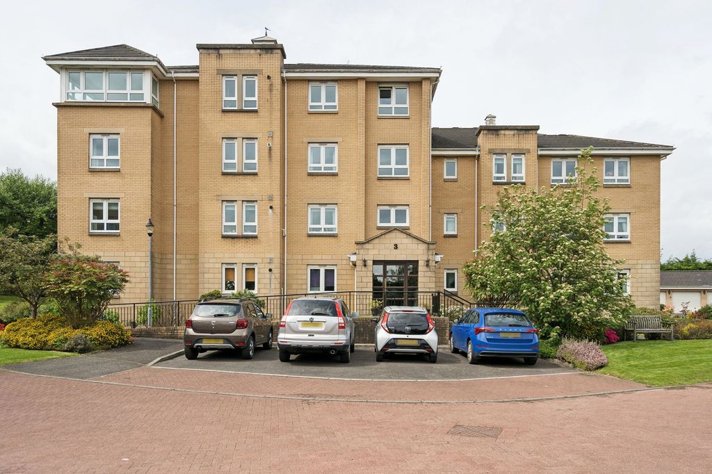 Property photo 2 of 23